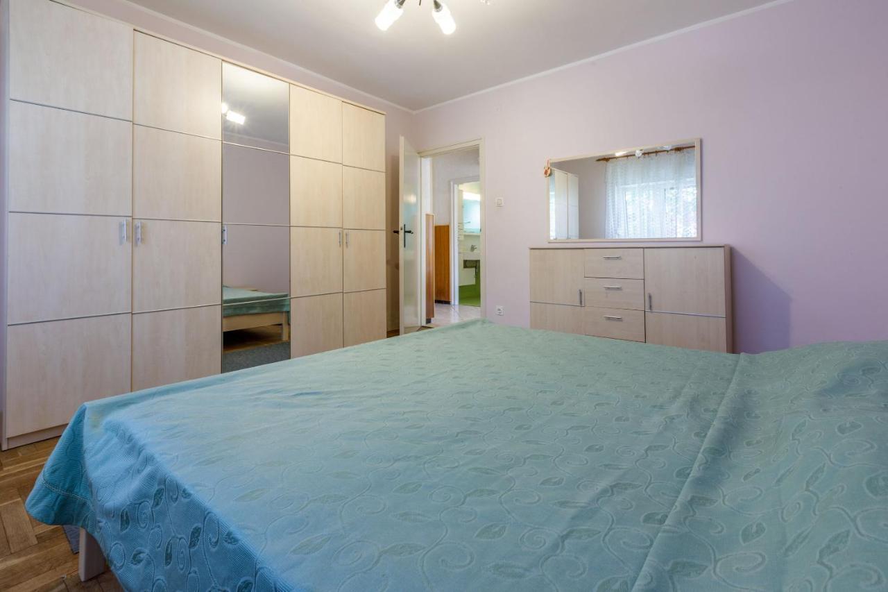 Apartment Eugen Crikvenica Eksteriør billede